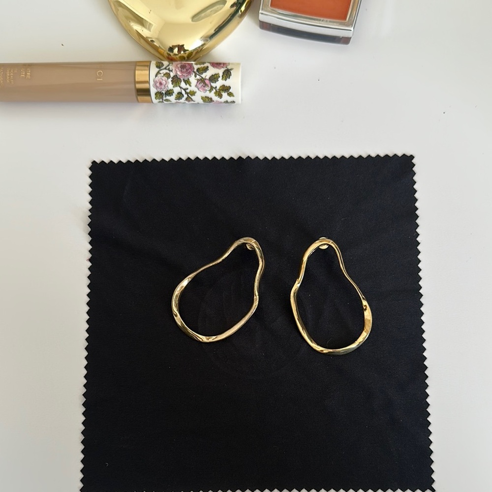 Gold Wavy Hoop Earrings